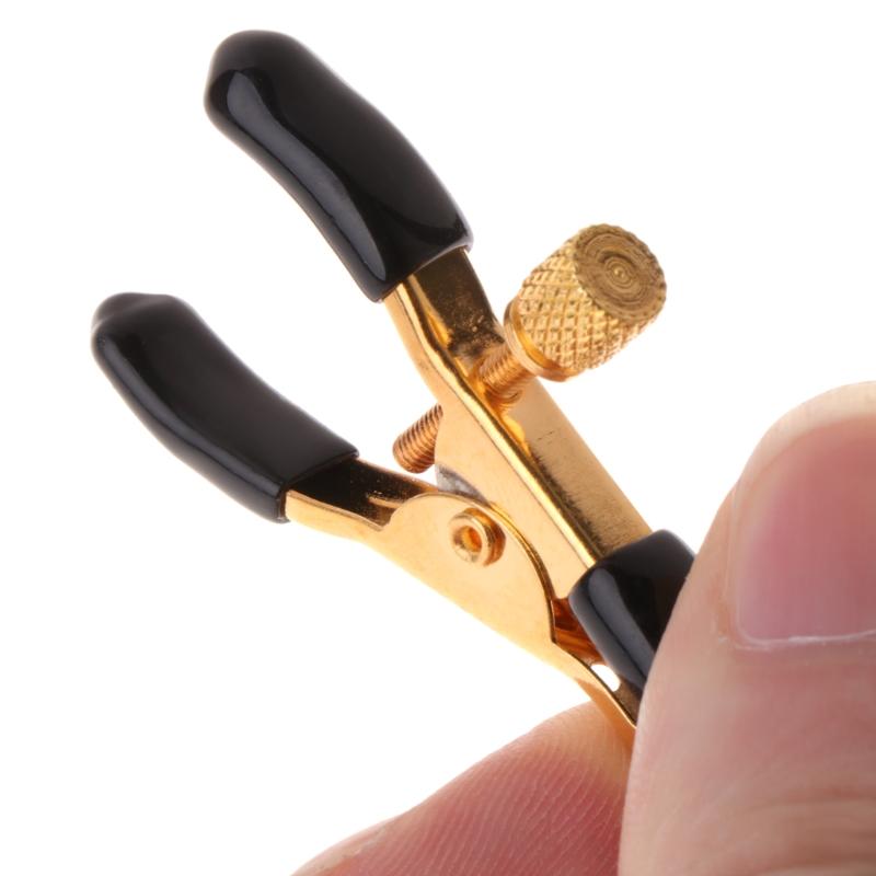 Nipple Clitoris Clamp Labia Clip,BDSM Bondage 4 Metal Clip Chained Shaking Stimulate Massage Breast Sex Toy For Women Adult Game