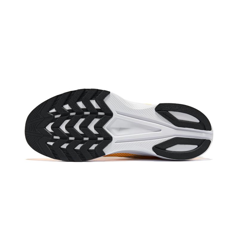 SAUCONY Амортизаторы Axon Pulse 3 Низкие кроссовки для бега Мужские Желто-черные Saucony S20826-121
