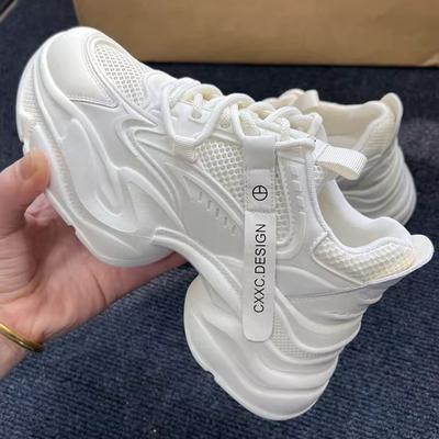 Женская обувь – Кроссовки