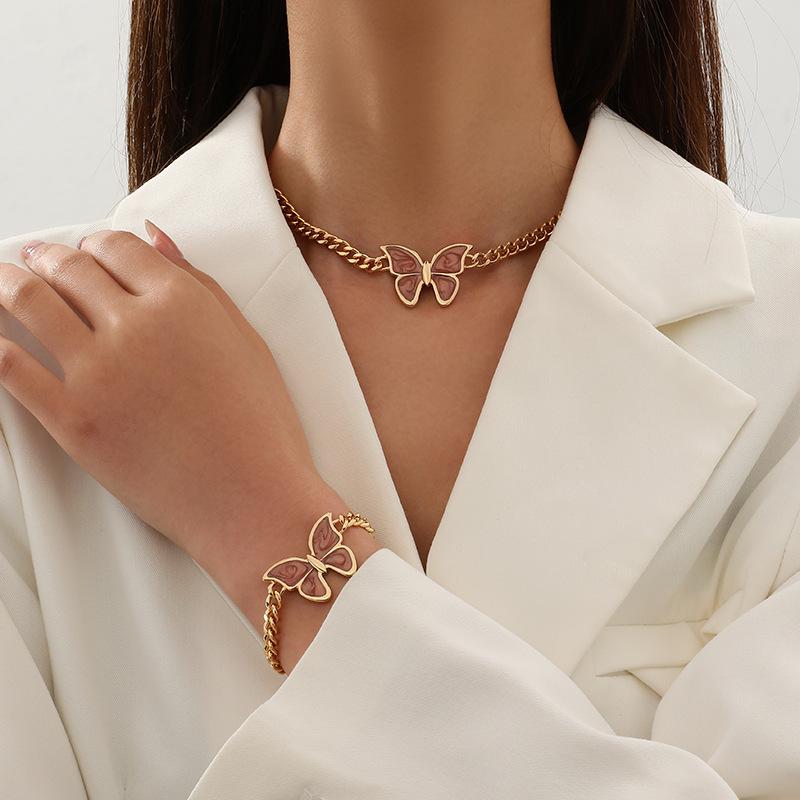 Hot-selling Butterfly Women's Suit Popular Simple Fashion Versatile High-end Necklace Bracelet Niche Design