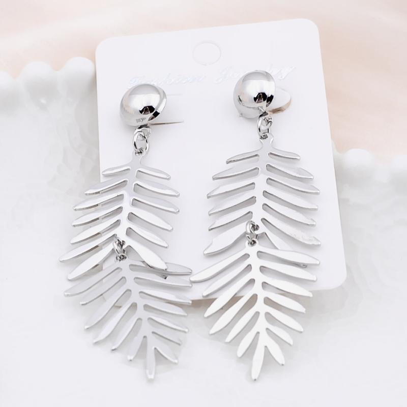 New Long Monstera Women's Hanging Earrings Flexible Leaf Pendants Female Dangle Earrings Exaggerated pendientes mujer