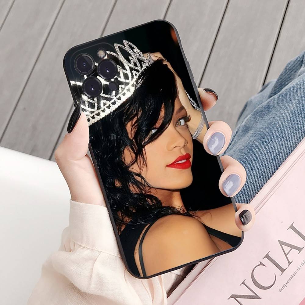 R-Rihanna Popular Singer Star Phone Case For IPhone 16 15 8 7 6 6S Plus X SE XR XS 14 11 12 13 Mini Pro Max Mobile Case