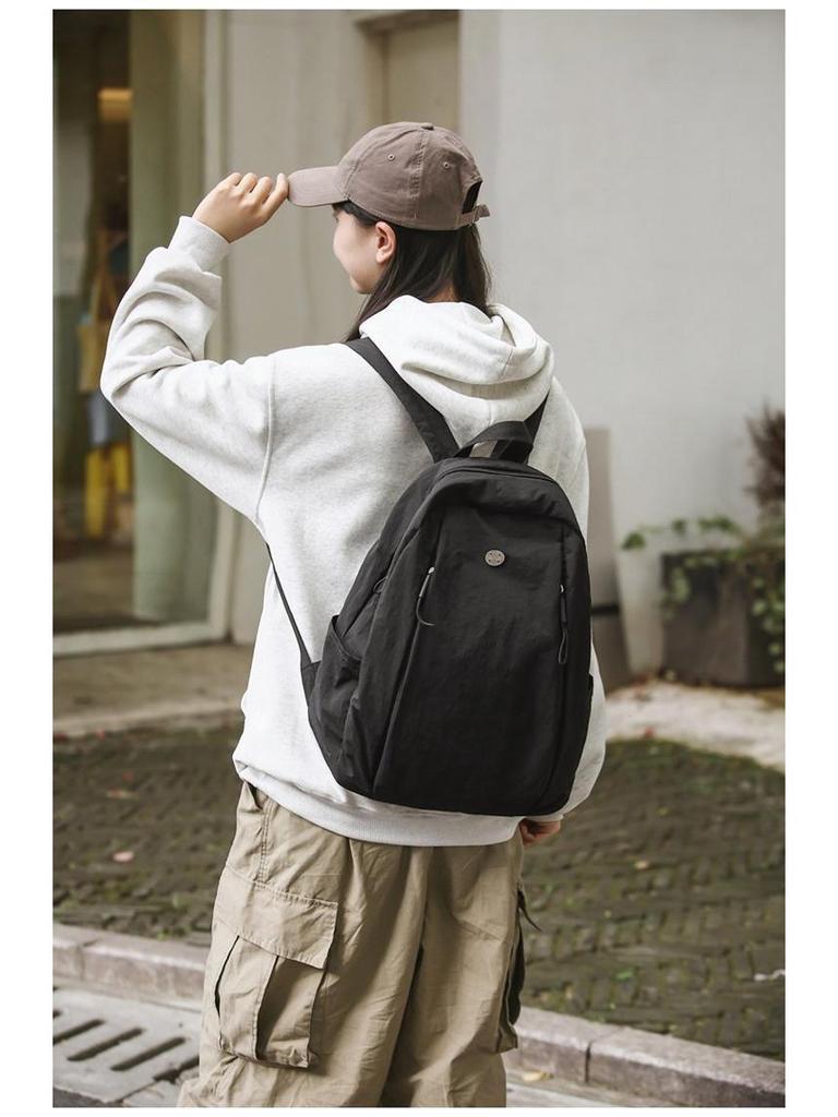 Женский ультралегкий водонепроницаемый нейлоновый дорожный рюкзак - Универсальный и красочный