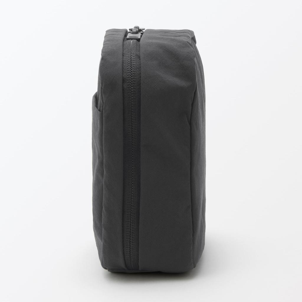 MUJI Квадратная сумка-косметичка из нейлона с эффектом мятости, с широким открытием, Темная 14 x 16 x 6 84473944 - Серая, Прибл.. см,