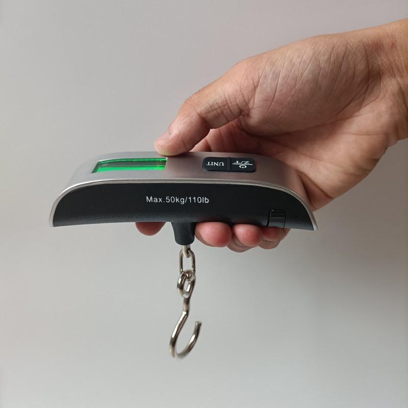 Портативные ЖК-цифровые подвесные весы для багажа, чемодана, багажа, весы для путешествий с ремнем для электронного весового инструмента 50 кг/110 фунтов
