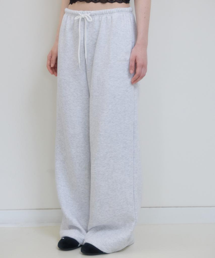 ROSEFRANTZ Rose Embroidery Wide Sweatpants [White Melange]