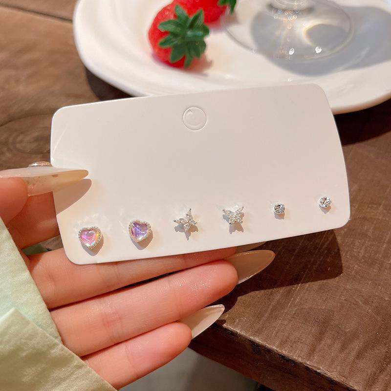 «Набор для пирсинга ушей с жемчугом в корейском стиле»: Маленькие, универсальные серьги для студентов — элегантные и простые ювелирные изделия высокого класса.