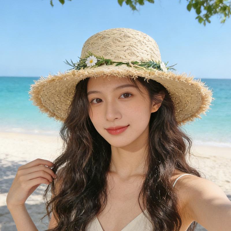 Sunscreen wreath straw hat handwoven large brim sunscreen hat summer outing beach hat