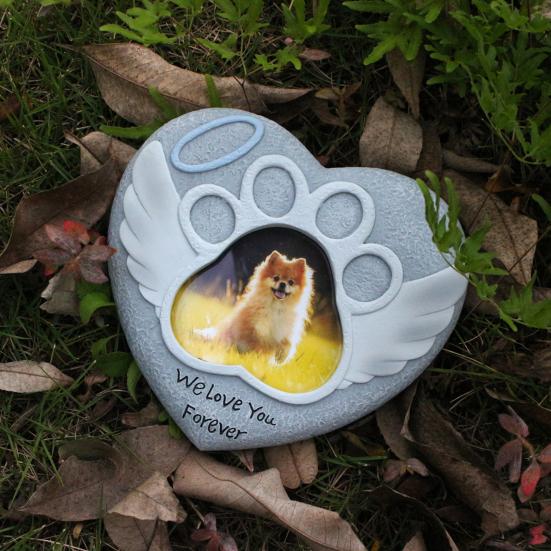 Pet Photo Frame Tombstone Weatherproof Long-Lasting Personalized Pet Memorial Stone Resin Dog Memorial Gift