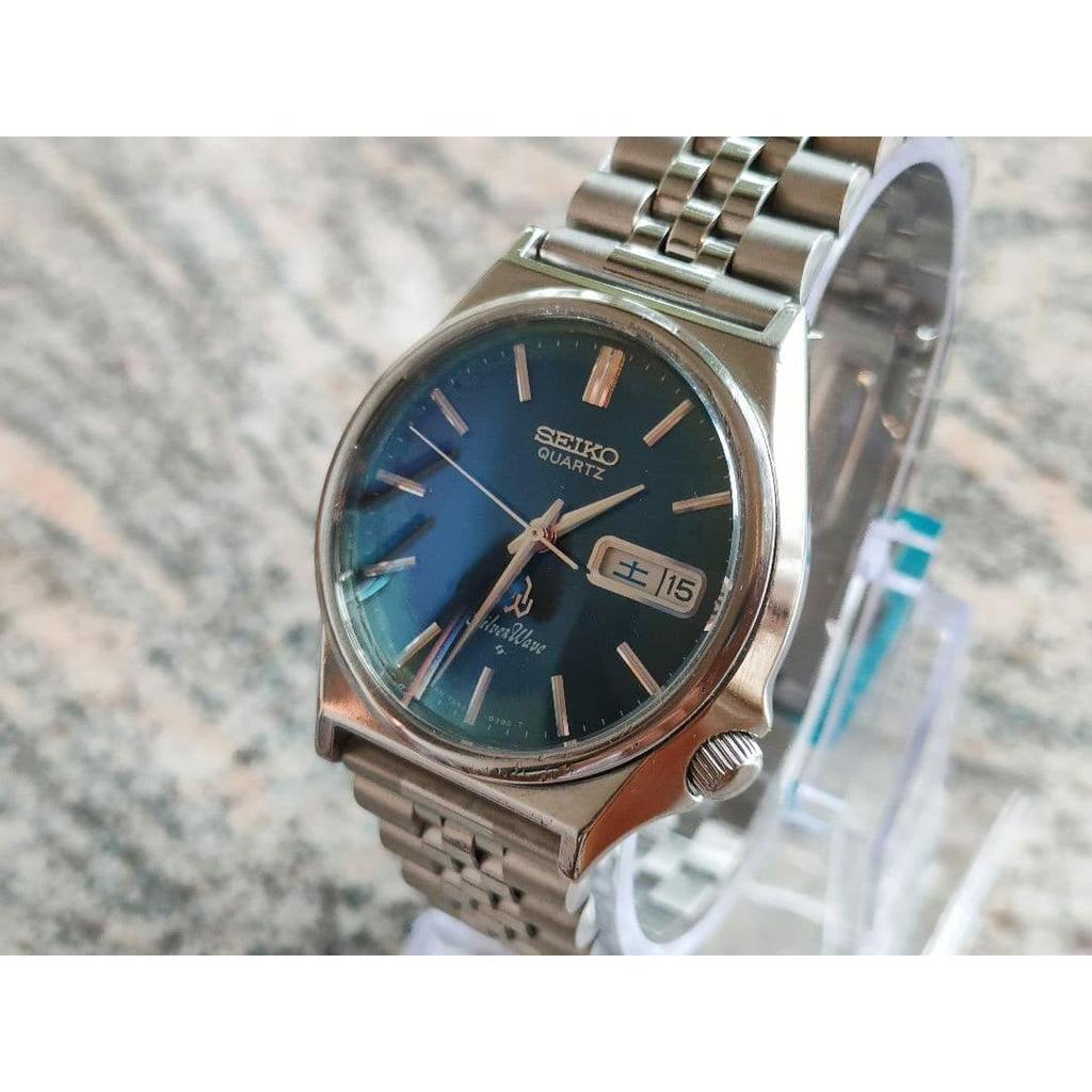 Used Beautiful condition SEIKO SilverWave quartz, working, new bracelet