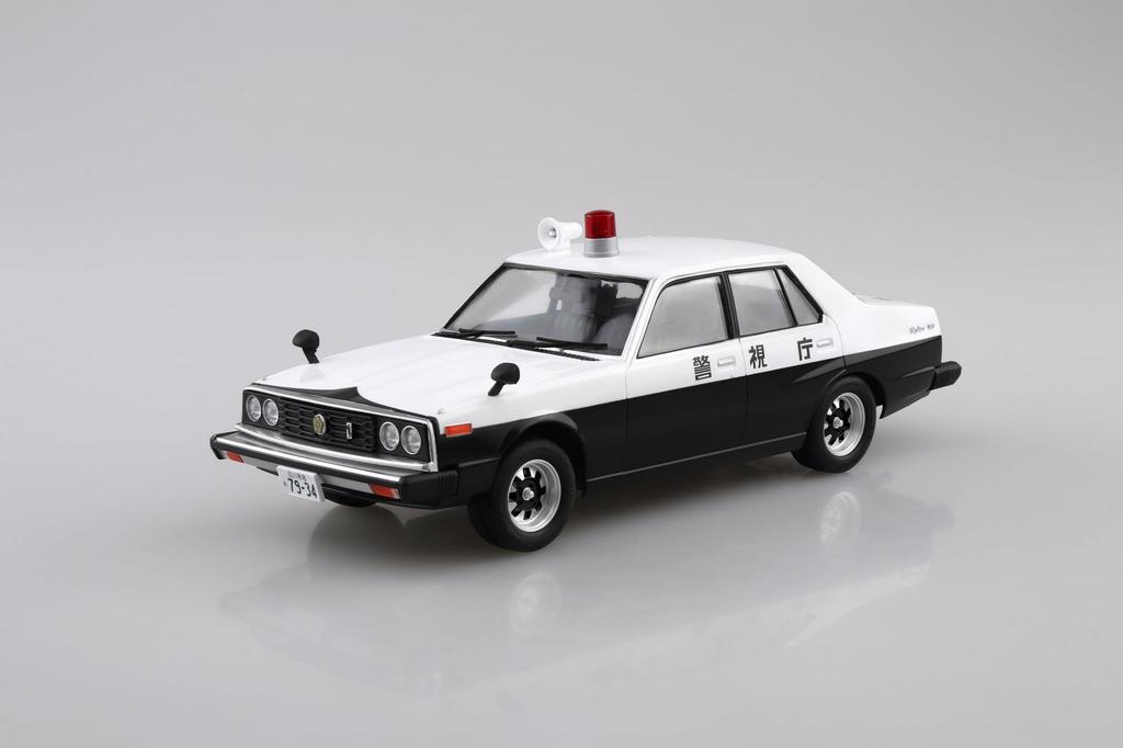 Aoshima Bunka Kyozai Серия Модельных Автомобилей Nissan HGC210 Skyline Патрульная Машина Пластиковая Модель 1/24 №SP `77 (Автомобиль)