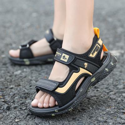 Детские сандалии для мальчиков, нескользящие сандалии на мягкой подошве, для мальчиков среднего и старшего возраста, повседневная модная пляжная обувь, черно-золотые