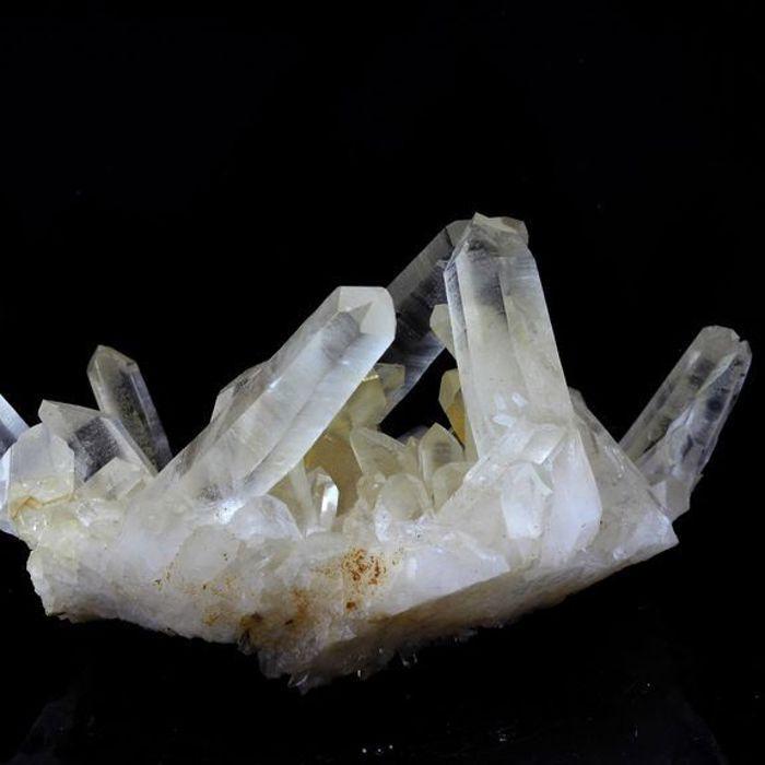 Pierres et Minéraux. Quartz. 257.0 ct. Vizille, Isère, France.