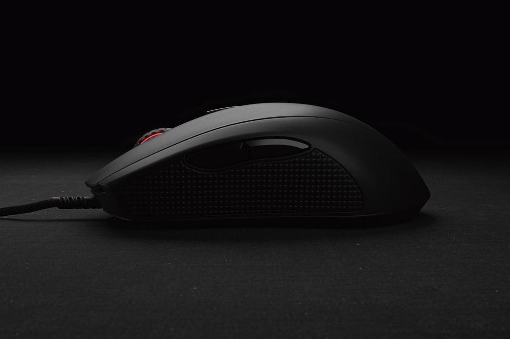 Игровая мышь Mionix CASTOR PRO Эргономичная форма Регулируемое расстояние отрыва Для правшей