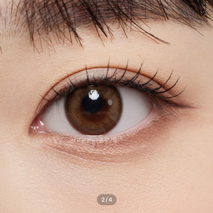 Прозрачная Кристина Браун