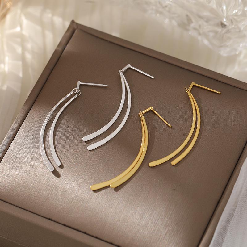 Серьги-крестики Banyan Tree из серебра 925 пробы: Стильный и модный дизайн для женщин