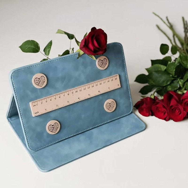 Knitting Chart Keeper Crochet Pattern Chart Keeper Easy To Fix Foldable Magnetic Pattern Holder for Crochet Knitting