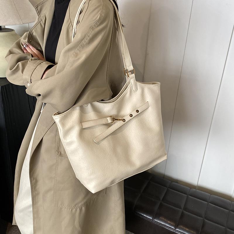 Retro Bag Women'S Large-Capacity Casual Shoulder Shopping Bag Commuter Tote Bag To Work