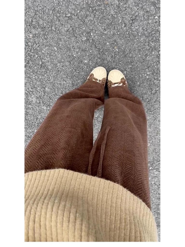 Женские широкие брюки кофейного цвета с высокой талией — универсальный вариант для весны, осени и зимы, с отделкой из бархата, свободный крой, повседневный драпированный стиль.