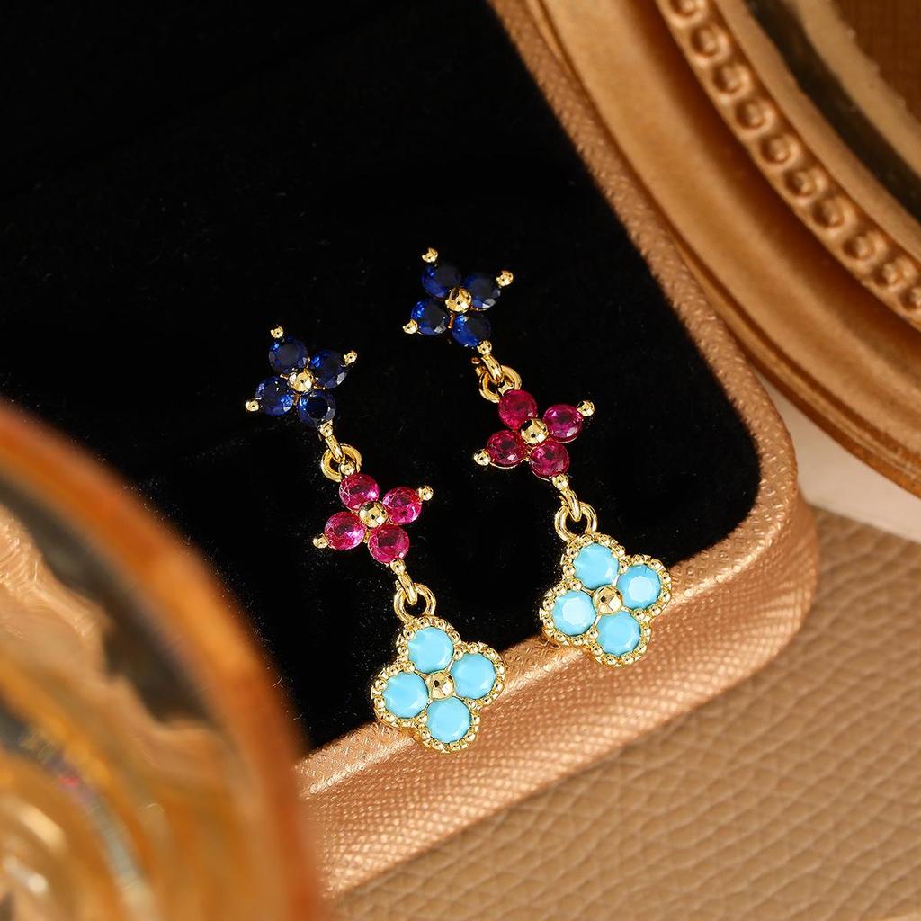 Retro Dopamine Tassel Earrings: Luxury Four-Leaf Clover, Real Gold-Plated