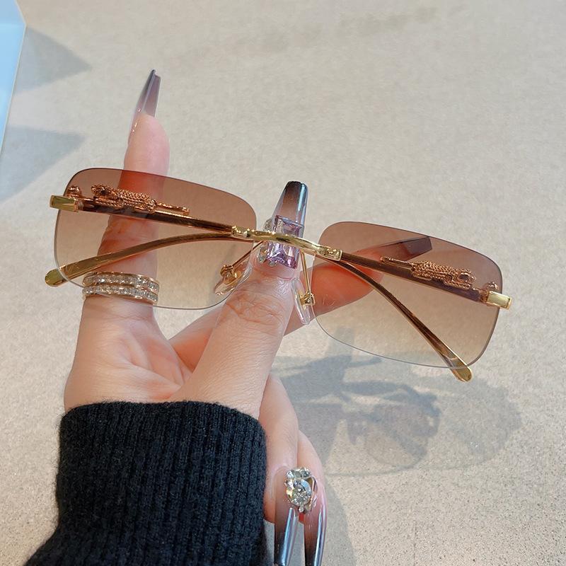 Vintage Rimless Cut Edge Sunglasses Luxury Golden Leopard Frame Uv400 Fashion Designer Shades