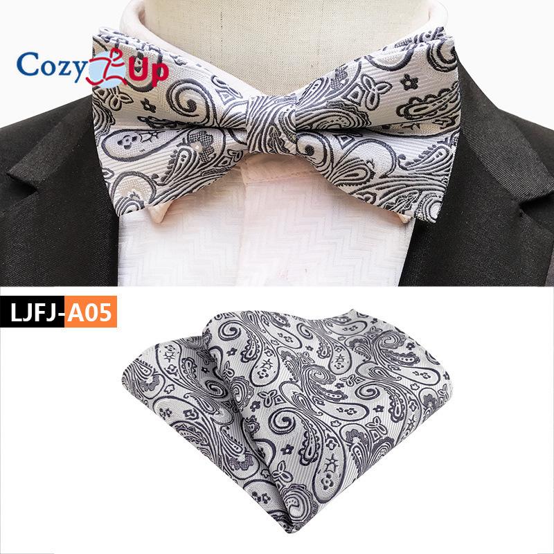 Костюм-двойка с галстуком-бабочкой и нагрудным платком с узором пейсли