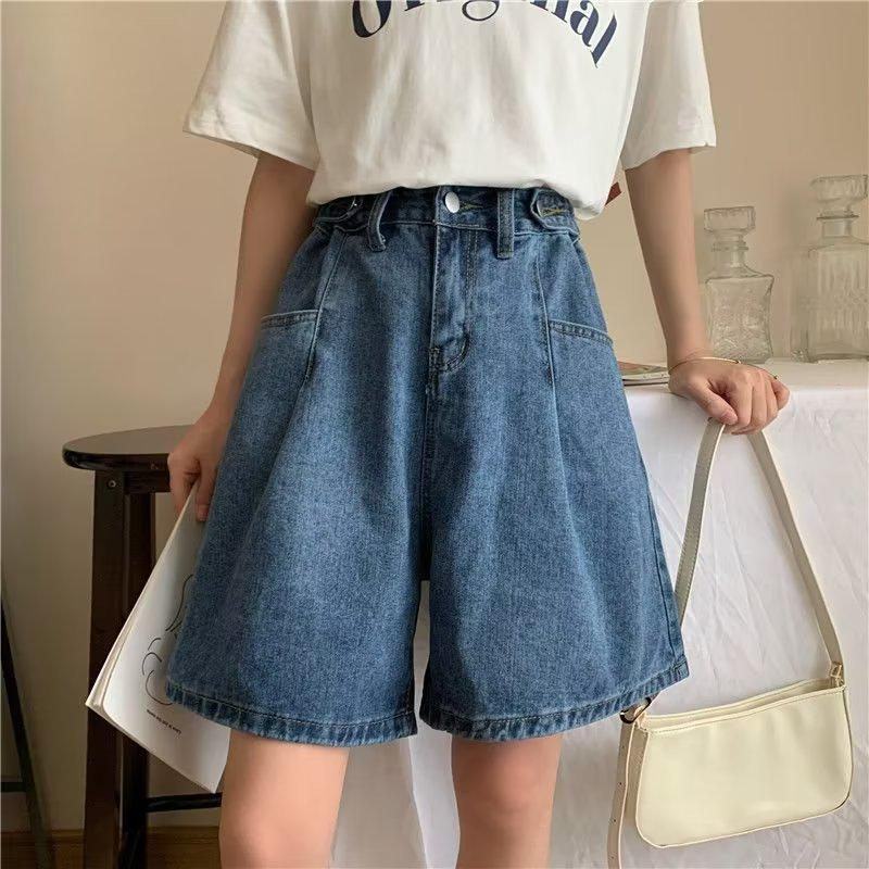 Летние женские джинсовые шорты свободного кроя с высокой талией — облегающие, широкие, с пятиточечным вырезом в корейском стиле