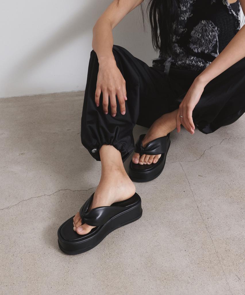 Twvp Wide Pillow Platform W-Pillow Platform Sandals Black