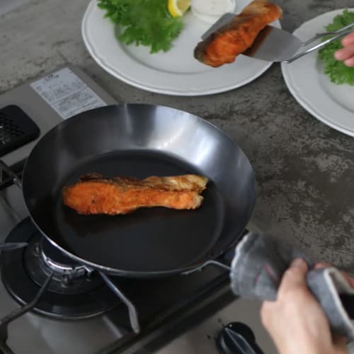 Kobo Aizawa Iron Frying Pan, Black Pepper, 20cm, 70372