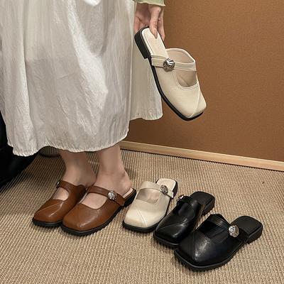 Носите универсальные шлепанцы с плоской подошвой и квадратным носком, женские новые весенне-летние шлепанцы на низком каблуке в стиле ретро, ленивые шлепанцы с закрытым носком и полупяткой