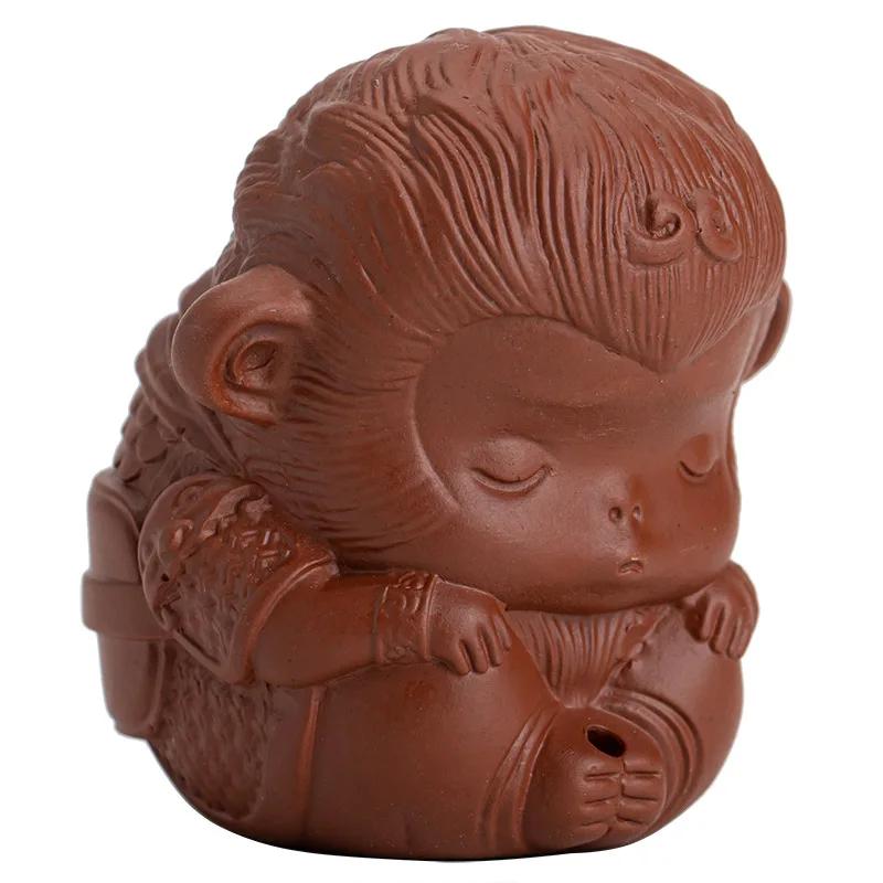 Chinoiserie Gift Ceramics Purple Clay Pottery Monkey King Sun Wukong Monkey Incense Sticks Craft Aromatherapy Tea Pet Desk Decor