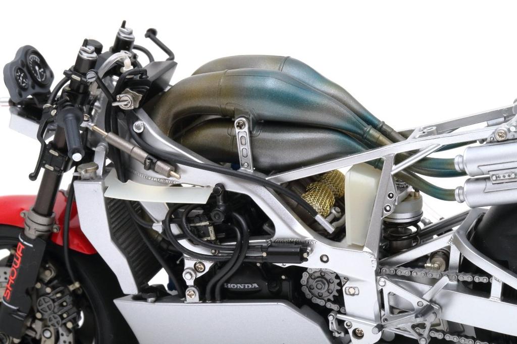 Tamiya 1/12 Motorcycle Series No. 121 Honda NSR 500 1984 Plastic Model 14121