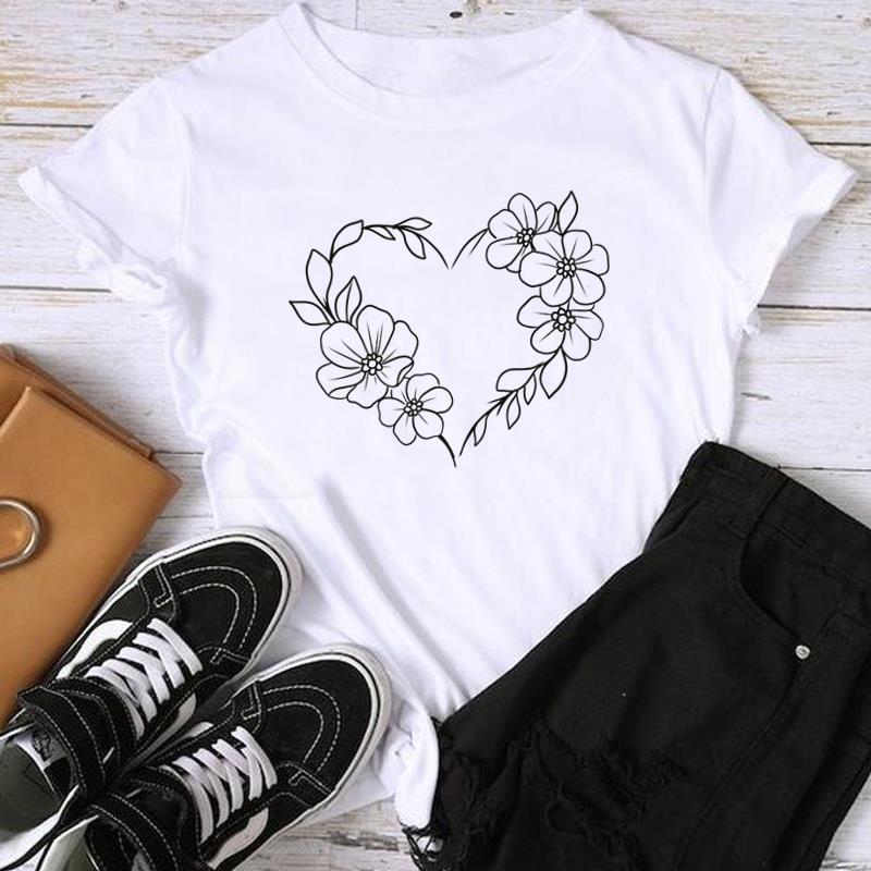(Asian Size) Fashion Print Female Watercolor Love Heart Trend Cute Casual Women's Top Casual T Clothing Graphic Tee Short Sleeve T-shirt