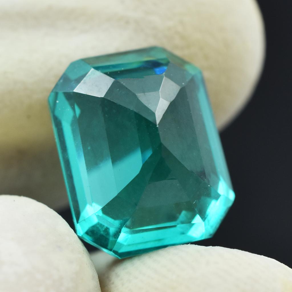 10.45 Ct Natural Green Garnet Emerald Cut Stunning Loose Gemstone
