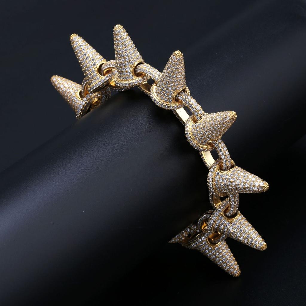 New 28mm Luxury Punk Rock Iced Out Rivet Spikes Cuff Bangles Bracelets Bling Cubic Zircon HipHop Gold Silver Gifts for Men Women