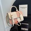 Niche Design Sense Splicing Oblique Span Bag Bag Популярная High-End Sense Маленькая квадратная сумка