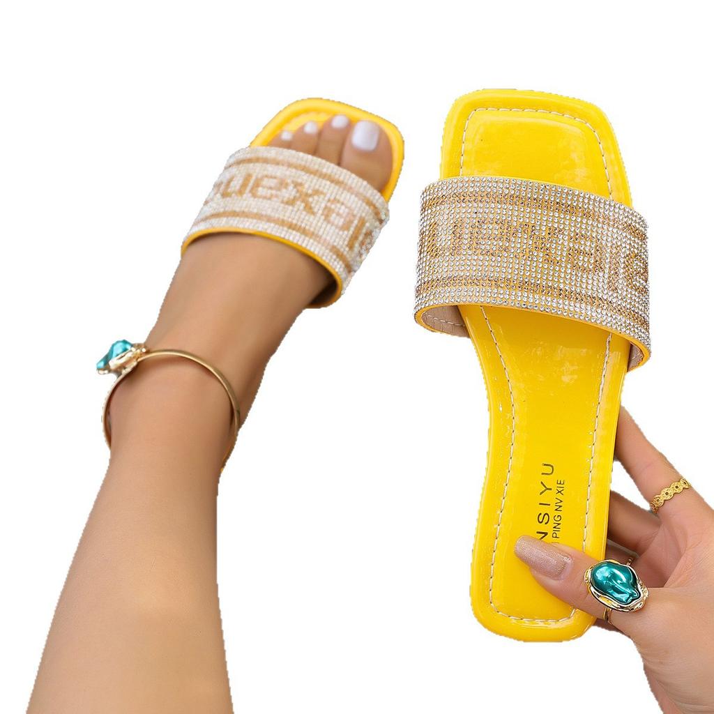 2025 direct sales 2025 new rhinestone one-word cool slippers embroidered D home thick heel slippers flat bottom cool slippers outer wear