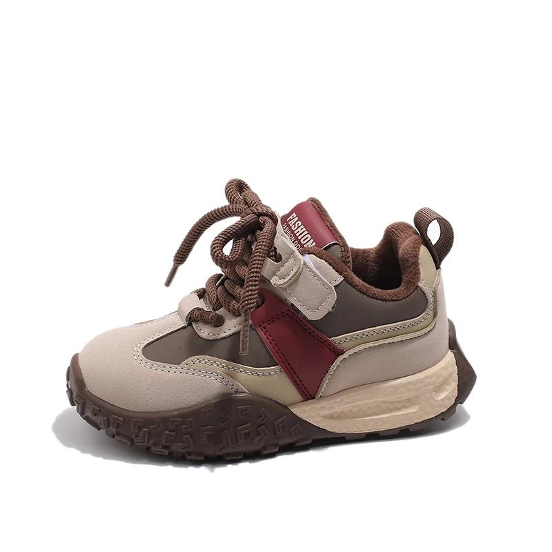 2024 Плюшевые кроссовки для девочек и мальчиков Зимние Новая мода Корейский стиль Мягкая подошва Противоскользящие Универсальные Уличные Спортивные Шикарные туфли