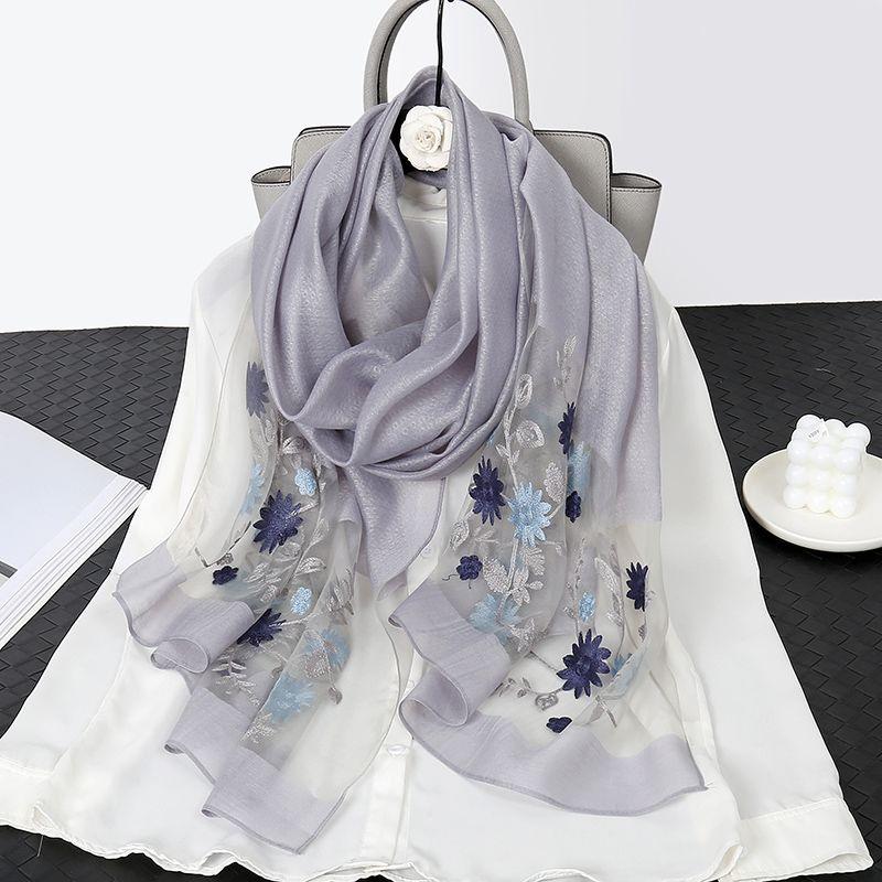 Элегантная шелковая шаль с цветочной вышивкой – дышащая, солнцезащитная и универсальная накидка для стильного тепла