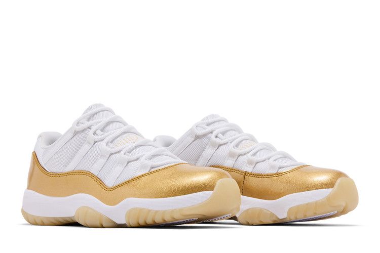 Женские кроссовки Jordan 11 Retro Low День Матери (Женский) Белый/Металлик Золотой/Командный Золотой