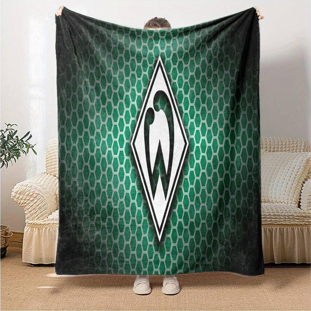 Green Bremen Pattern Flannel Blanket, Soft Polyester, Modern Design, All-Season for Camping, Travel, Gifts for holidays or birthdays