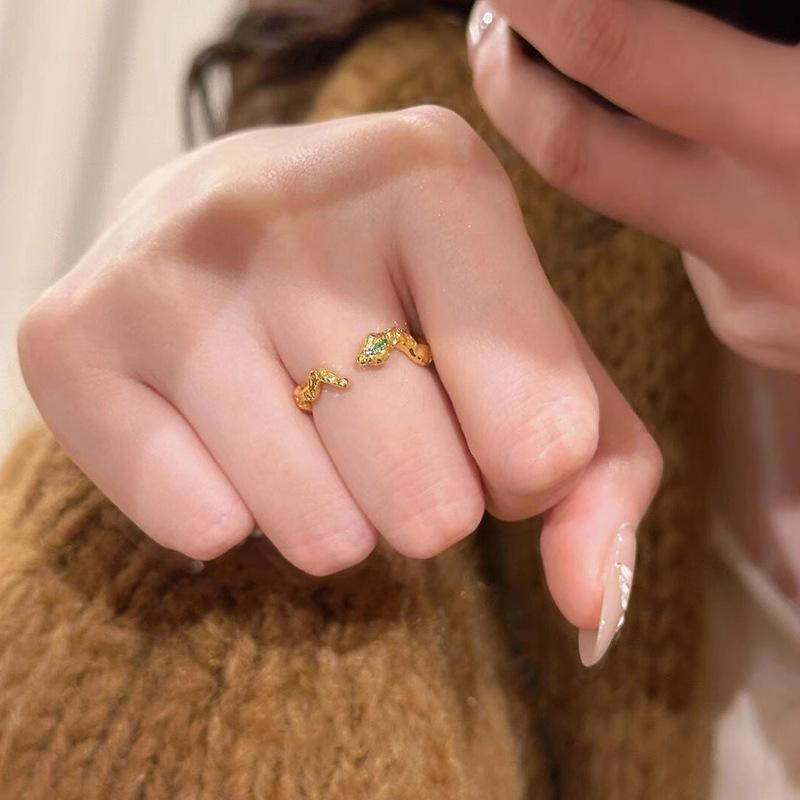 Luxury Zircon Sparkling Diamond Spirit Serpentine Ring Silver Open Ring High Quality Texture Simple and Versatile Trendy Cool Handmade for Women