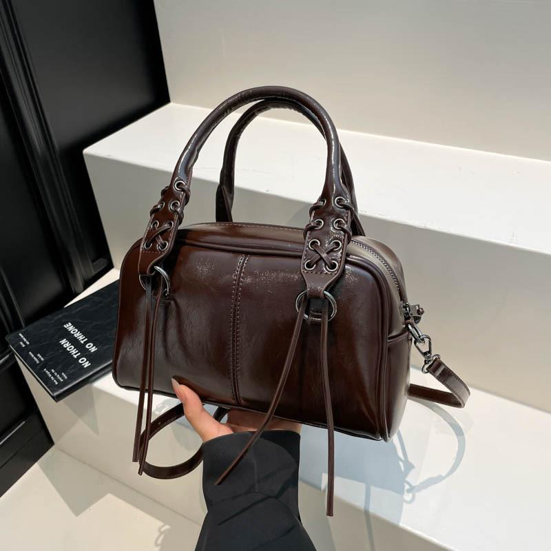 Новая ретро сумка женская летняя нишевая модная дорожная сумка на плечо и через плечо