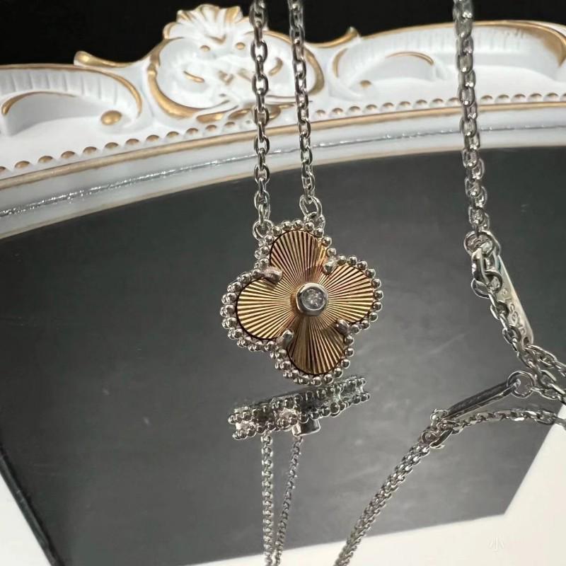 2024 Christmas Edition s925 Silver Four-Leaf Clover Necklace in Rose & White Gold for Women