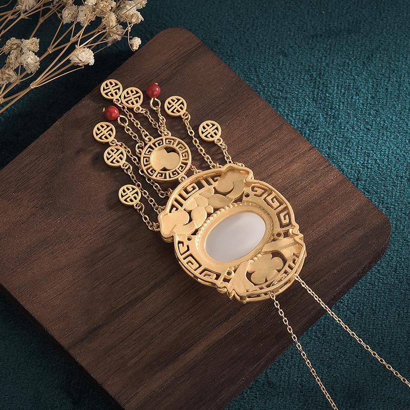 Древнее позолоченное эмалевое ожерелье с кисточкой из нефрита Хэтянь для женщин