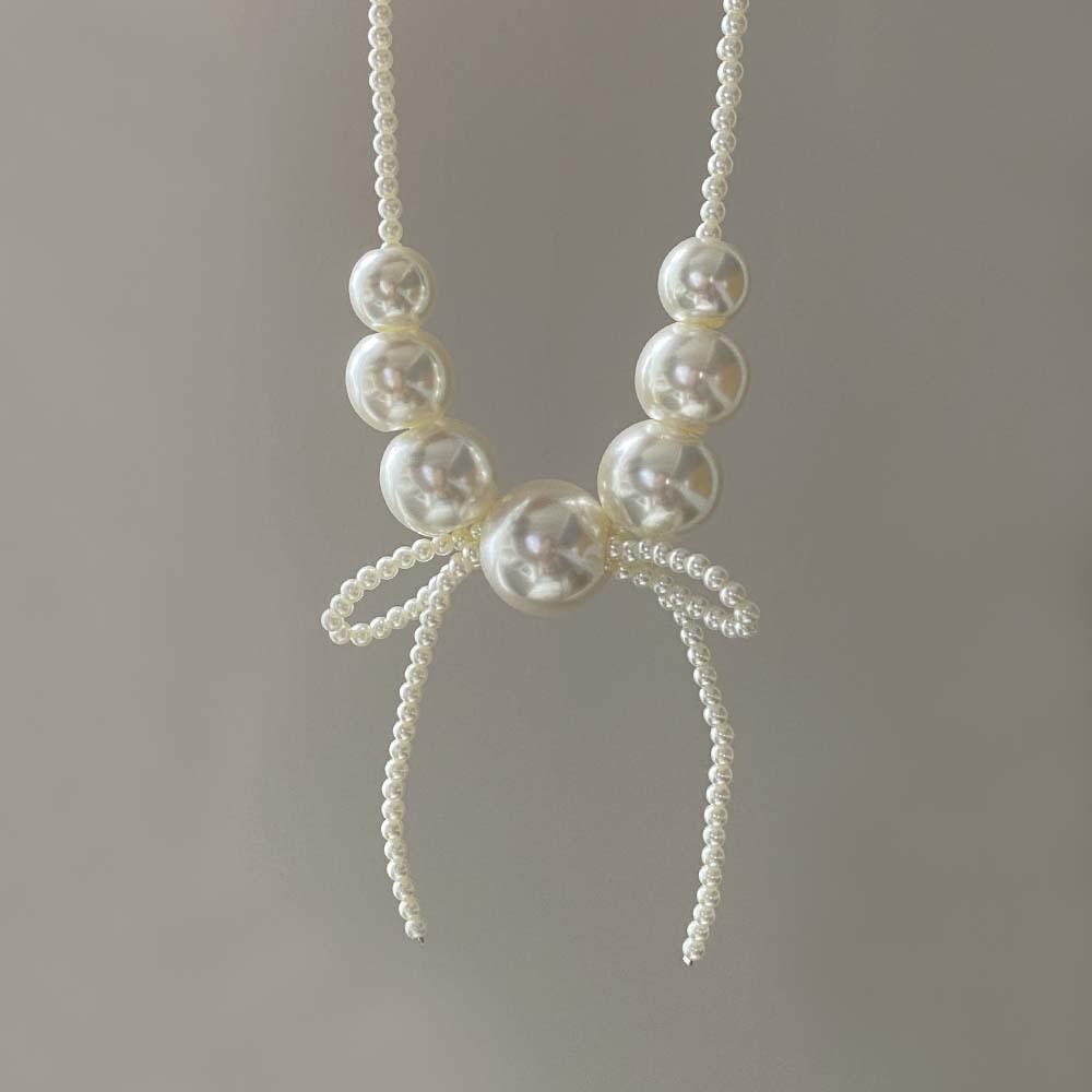 Elegant Bow Beaded Necklaces Exaggerated Clavicle Chain Large Pearl Choker Necklace Collar