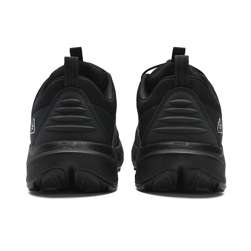 Women's Sneakers FILA WOLF 2+ Cushioning, Wear Resistant Low top Outdoor Shoes Women's Galloping Horse Black
