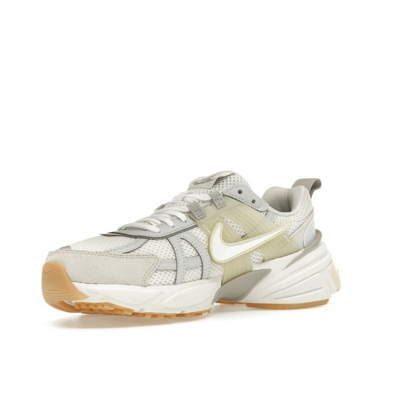 Nike V2K Run Phantom Light Khaki Women Sneakers Cream College-Grey White HV4314-030