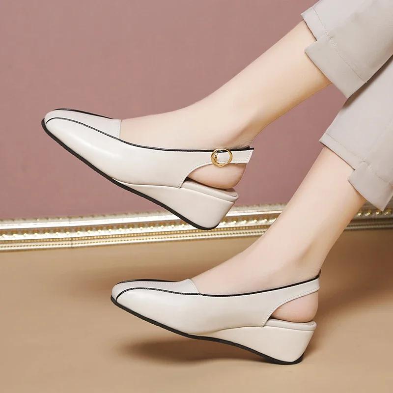 Кожаные женские туфли на танкетке Высококачественные оксфорды Брендовые слипоны Повседневные туфли Мокасины Дикие сандалии для вождения для женщин