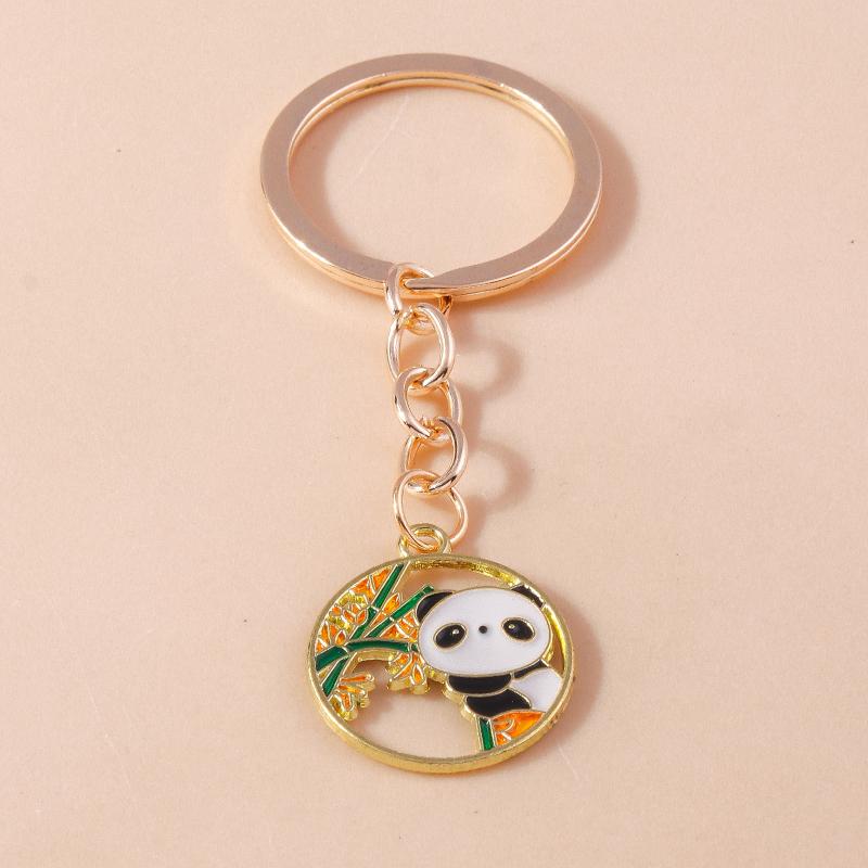 Lovely Enamel Panda Keychain Bamboo Keyring for Men Women Car Key Holder Handbag Pendant DIY Handmade Jewelry Gift